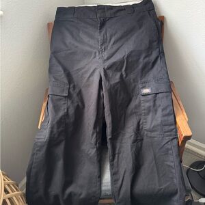 Dickies women’s Black Cargo Pants